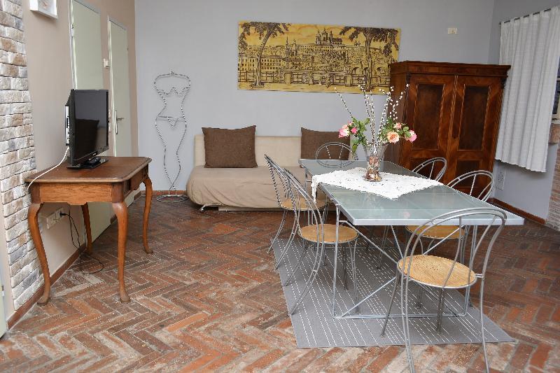 Casa Italia Aparthotel 3*