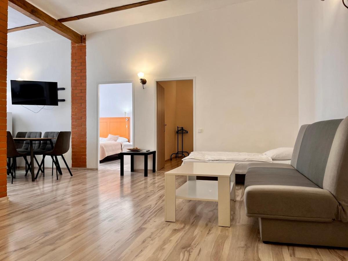 Casa Italia Aparthotel 3*